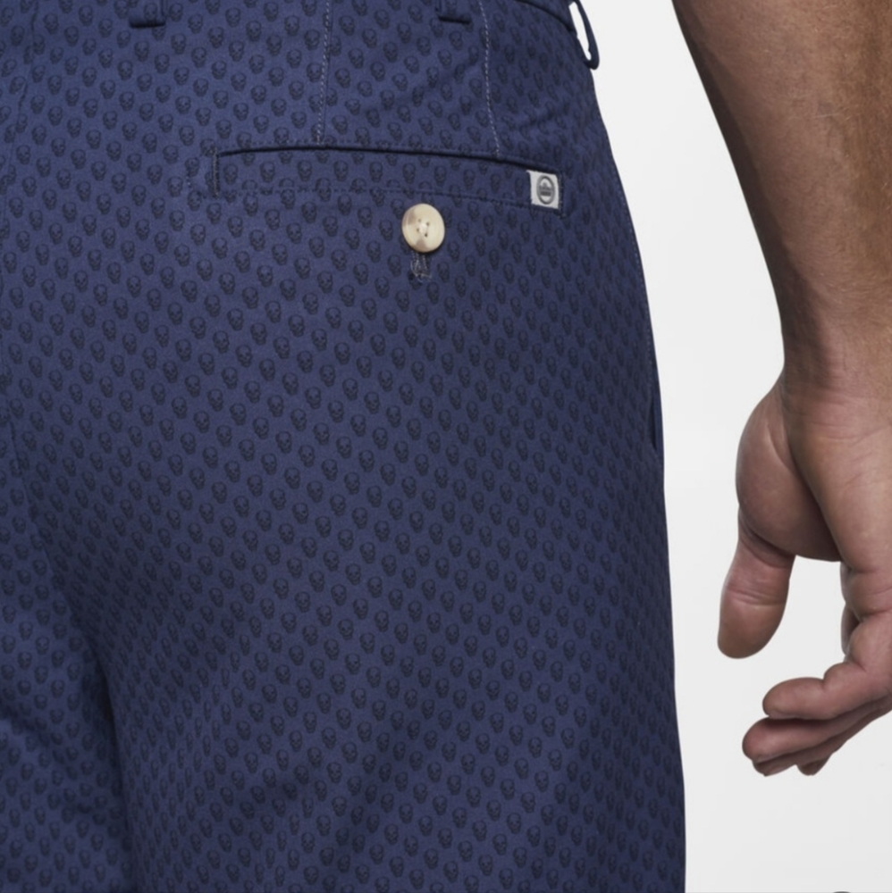 Peter Millar Carrboro SKULL Performance men's shorts navy blue size 34